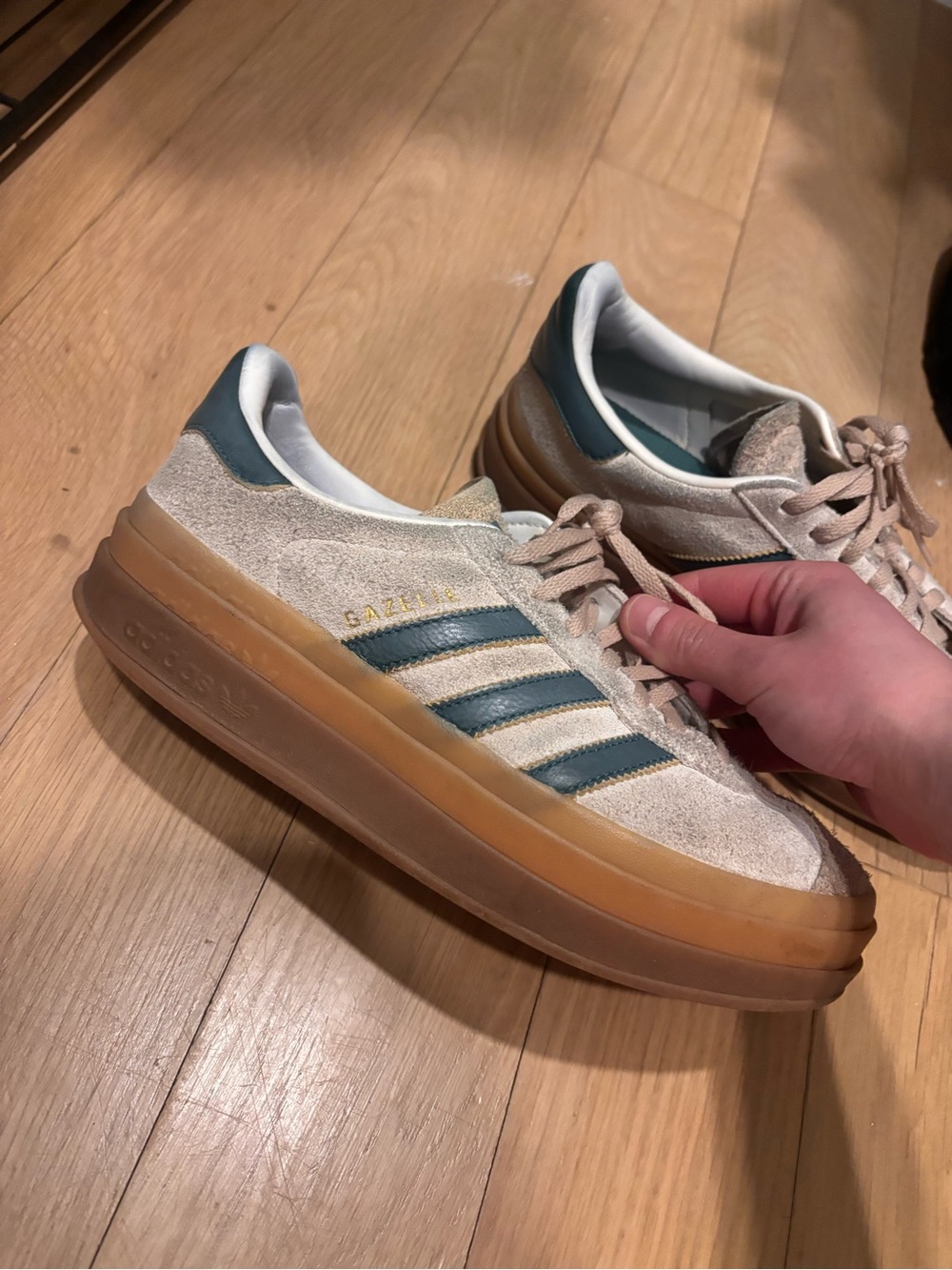 adidas gazelle Women's Beige Green Cream Platform Sneakers